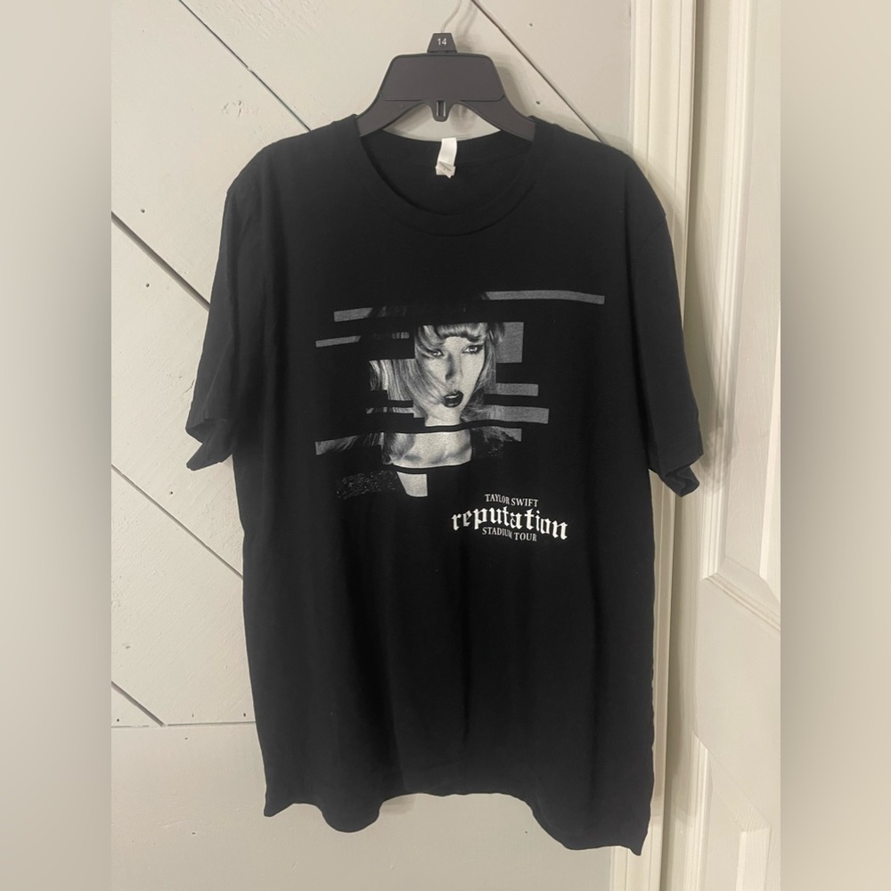 Taylor Swift Reputation T-Shirt